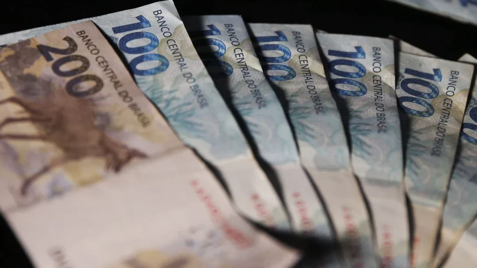 Brasileiros têm R$ 8,16 Bi esquecidos no Sistema Financeiro segundo Banco Central