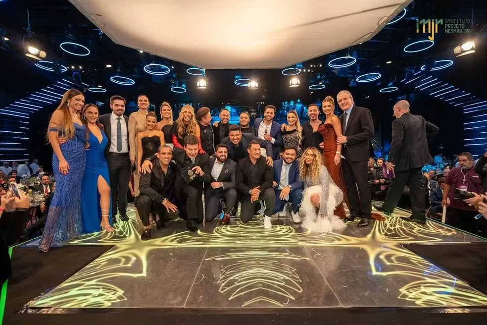 Com relógio do Faustão, e cinturão de Popó, Leilão de Neymar arrecada R$ 21 milhões de reais