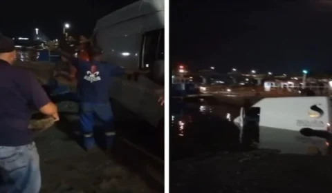 Vídeo: balsa que faz travessia para Ilha dos Valadares arrasta van para dentro da água