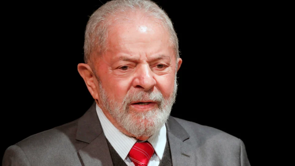 Lula diz que Trump “vai tentar tirar proveito” de atentado em eleições