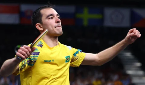 Tênis de mesa: Calderano bate francês Lebrun e vai às quartas em Paris