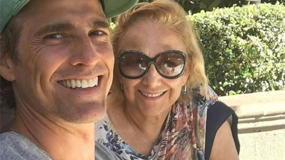 Mãe de Reynaldo Gianecchini sofre acidente de carro em Birigui