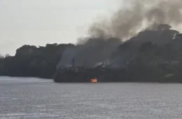Incêndio em embarcação no Amazonas causa três mortes e resgata 183 pessoas
