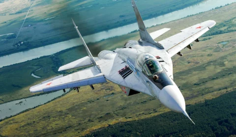 EUA intercepta aeronaves russas e chinesas próximas ao Alasca: sem ameaça direta, mas alerta de segurança nacional