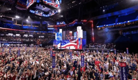 Donald Trump: EUA prende jovem com fuzil perto de convenção republicana