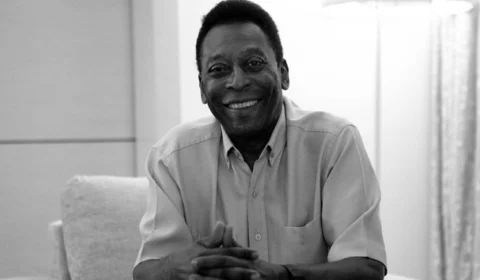 Lula sanciona lei que cria Dia do Rei Pelé, celebrado na data do milésimo gol
