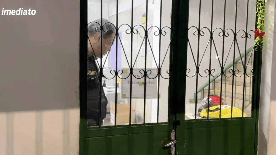 Suspeito morre após tentar roubar arma de segurança no Centro de Convivência da Família
