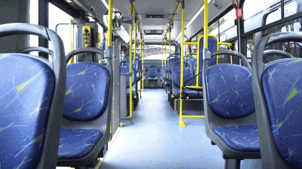 Homem acusa motorista de ônibus de ofensa homofóbica em São Vicente