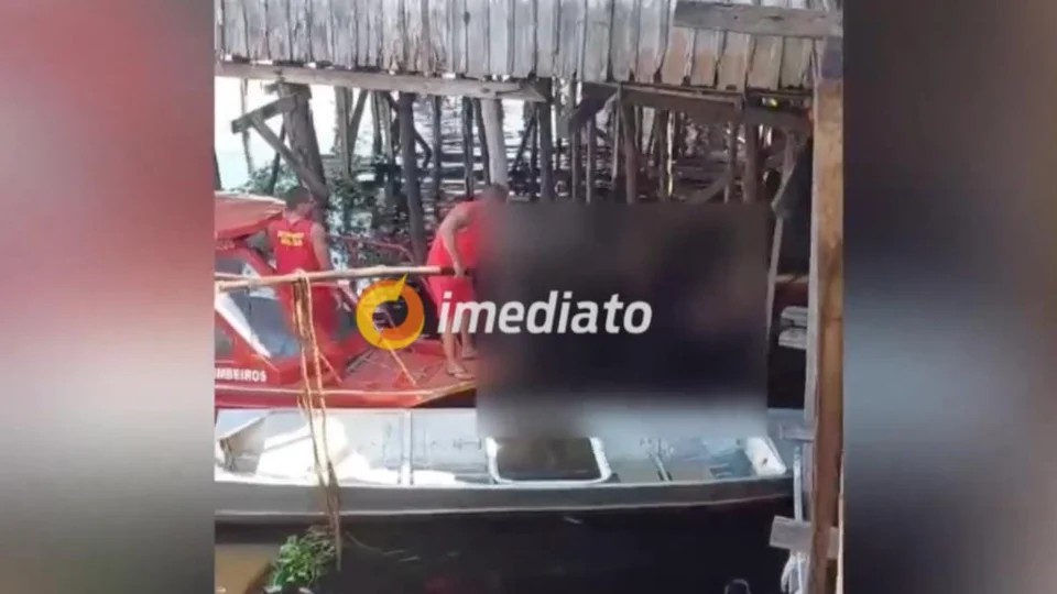 Homem morto é encontrado embaixo de palafitas no Educandos