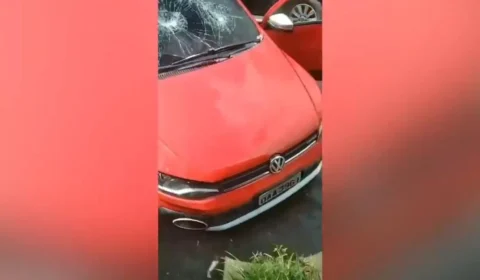 Carro bate em motocicleta e deixa criança ferida na Cidade de Deus