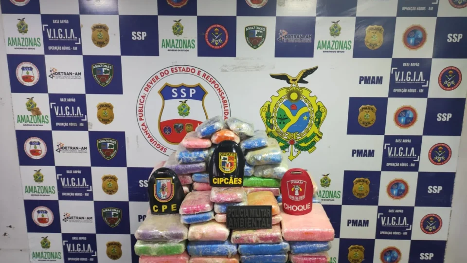 Base Arpão 1: Cão de faro localiza drogas avaliadas em mais de R$2,6 milhões, em Coari