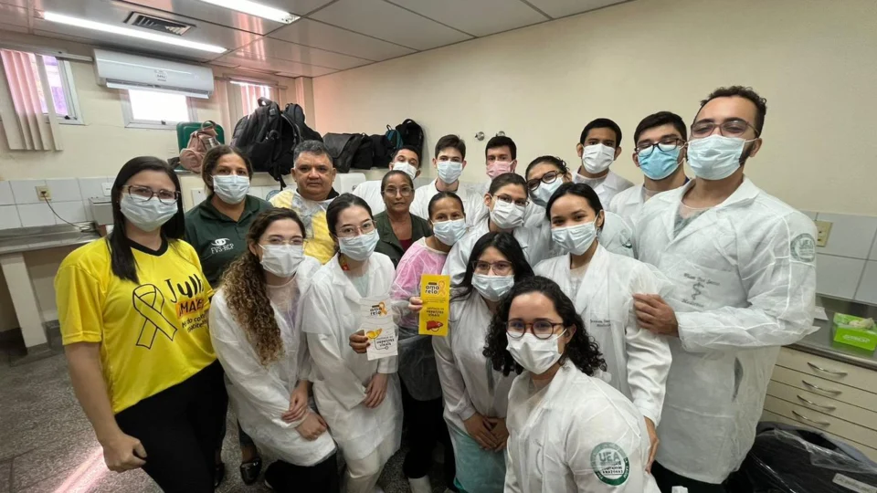 Fundação Hospital Adriano Jorge reforça campanha de prevenção às hepatites virais e oferece testagem rápida