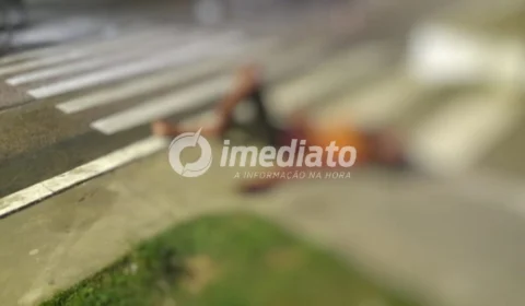 Homem em situação de rua é espancado no Centro de Manaus