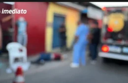 Pistoleiro mata homem e acerta pai e filha em rua do Mauazinho