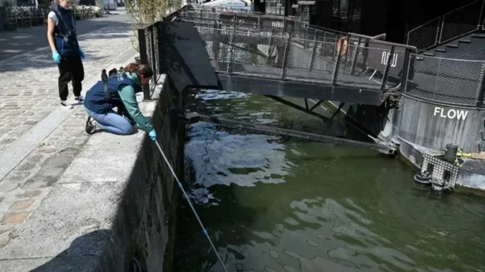 Contaminação do Rio Sena provoca adiamento do triatlo masculino