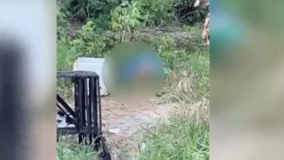 Homem morto  é encontrado dentro geladeira velha no Santa Etelvina