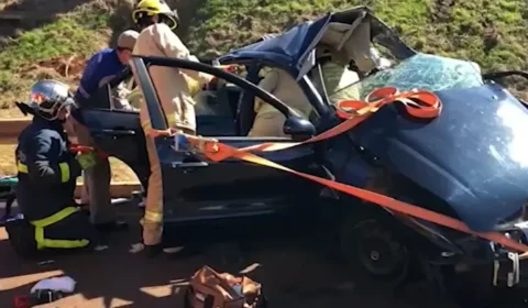 Tragédia na BR-277: Menina de 2 anos morre em acidente entre carro e carreta; Veja vídeo