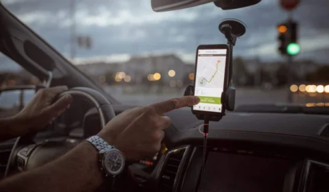 Motoristas de app: nova regulamentação prevê jornada máxima de 13h