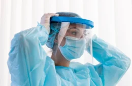 Covid: negociação busca indenizar trabalhadores da Saúde por danos