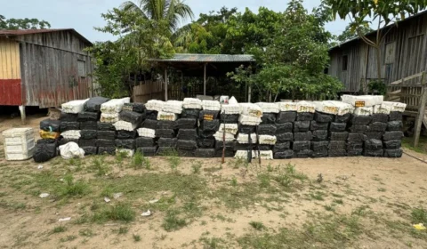 Polícia Federal apreende quase 4 toneladas de cocaína na fronteira do Brasil com a Colômbia