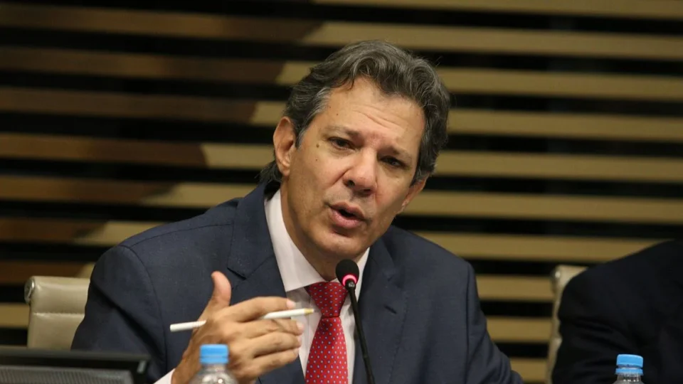 Haddad anuncia bloqueio de R$ 11,2 bilhões e contingenciamento de R$ 3,8 bilhões no Orçamento de 2024