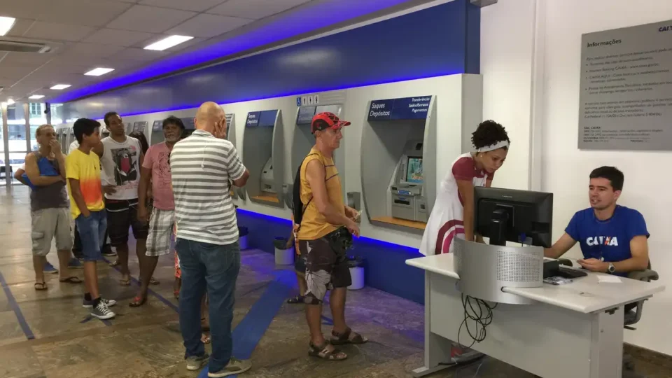 Extratos bancários têm termos padronizados a partir desta segunda-feira