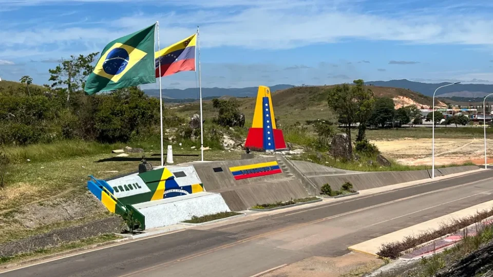 Venezuela Fecha fronteira com o Brasil às vésperas das eleições Presidenciais