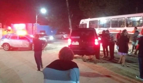 Reunião política no Rio de Janeiro é interrompida a tiros; Prefeita e pré-candidata são alvo de ataque