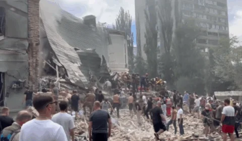 VEJA VÍDEO: ataque russo na Ucrânia atinge hospital infantil e deixa mortos e feridos