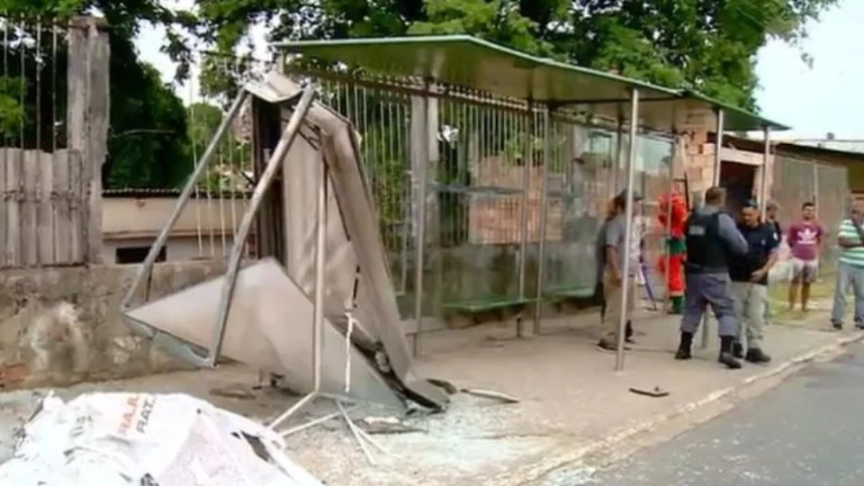 Motorista que matou  mulher em parada de ônibus em Manaus é condenado