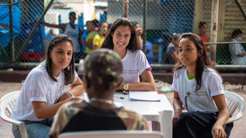 Organização social promove mutirão jurídico gratuito em Manaus