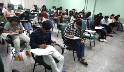 Atenção vestibulandos! UEA inicia inscrições para Vestibular e SIS