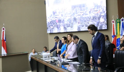 Assembleia aceita proposta do Governo do AM e aprova aumento das datas-bases dos servidores estaduais