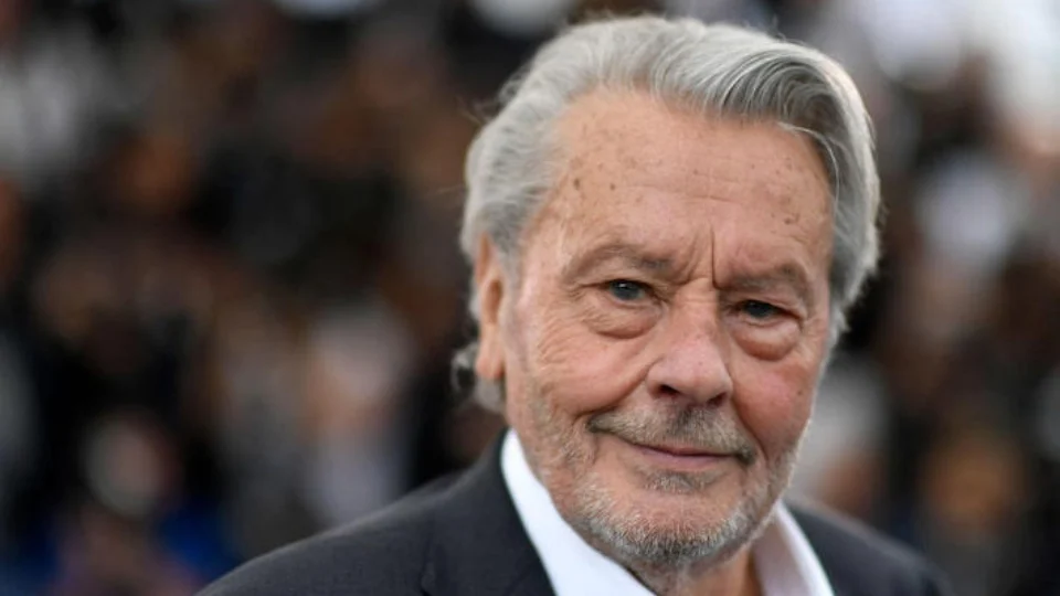 Alain Delon, ícone do Cinema Francês, morre aos 88 anos