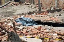 Vídeo: pedreiro morre e dois ficam feridos em desabamento de laje no Riacho Doce