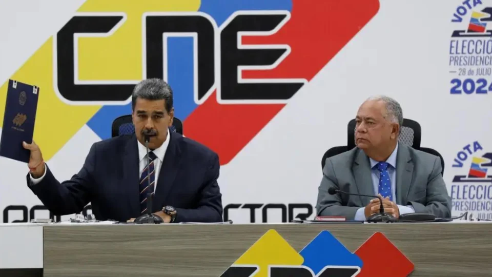 Acabaram as 72h: CNE da Venezuela não divulga votos totais da eleição e deixa dúvida sobre vitória de Maduro