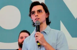 Amom Mandel cobra Prefeitura e anuncia pedido de estado de emergência após deslizamento fatal