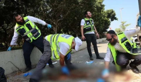 Ataque a facadas deixa dois israelenses mortos e dois feridos em ação terrorista