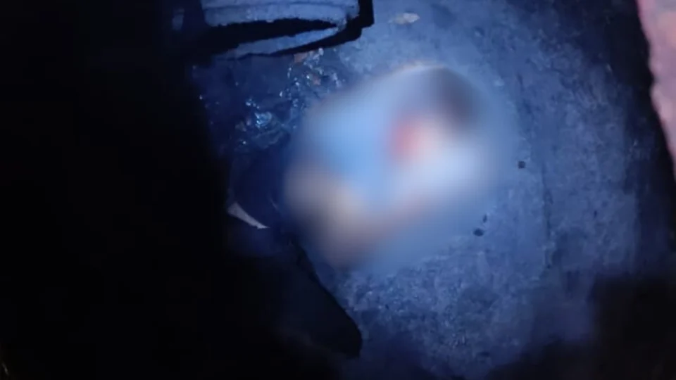 Suspeito de roubo é espancado e executado dentro de bueiro no Zumbi dos Palmares