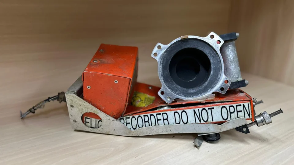 FAB desmente divulgação de áudios das caixas-pretas do acidente com o avião da Voepass