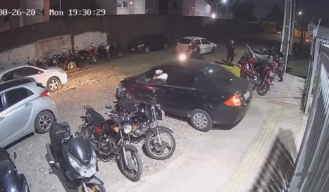 VEJA VÍDEO: casal é executado a tiros por mais de dez homens em saída de condomínio