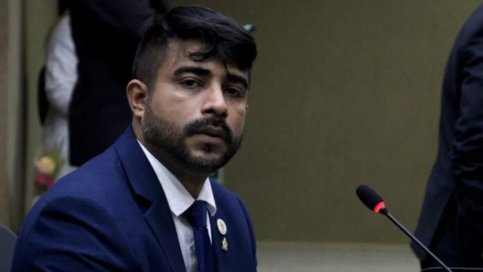 Vereador Dione Carvalho é indiciado pela Polícia Civil do Amazonas por ‘rachadinha’