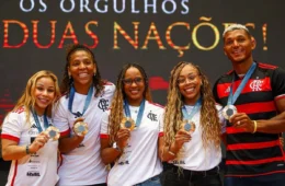 Flamengo faz festa para homenagear medalhistas olímpicos de Paris