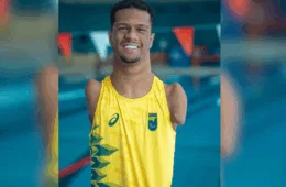 Gabrielzinho domina os 50m costas e leva mais um ouro na natação