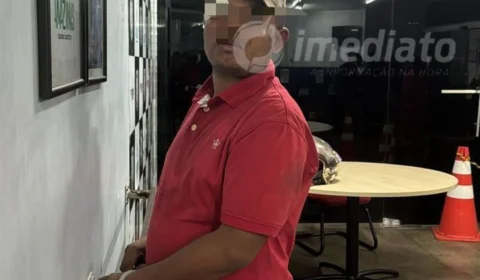 Polícia prende homem por realizar furtos em ônibus em Manaus