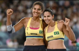 Ana Patrícia e Duda vencem australianas e vão à final no vôlei de praia