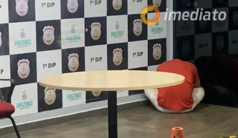 Homem é agredido e preso após roubar celular de jovem no terminal 1