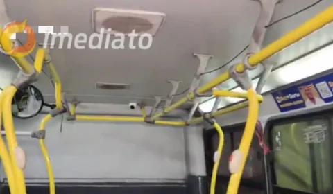 Bandidos armados tocam o terror durante assalto a ônibus da linha 227 em Manaus