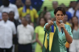 Caminhada com Michelle Bolsonaro é cancelada em Manaus