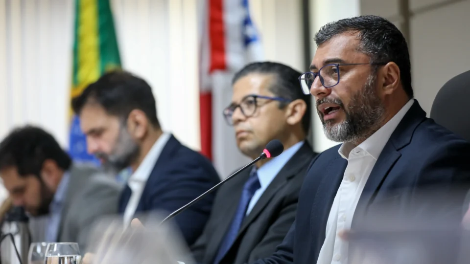 Governo do AM antecipa pagamento do auxílio estadual para setembro e outubro